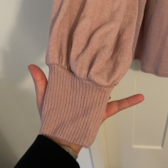 Spring Balloon Sleeve Sweater - Picture 2 of 6